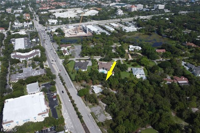 1175 Pine Ridge RD, Naples, FL 34108
