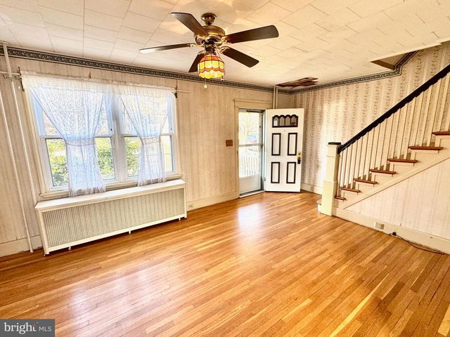 331 SUNSET RD, Reading, PA 19611