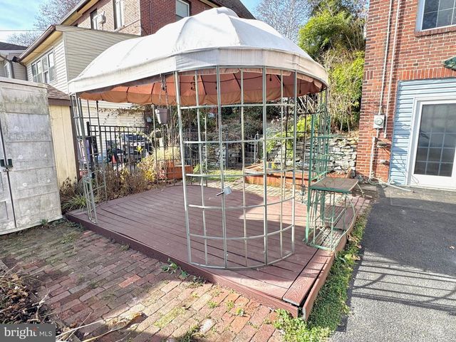 331 SUNSET RD, Reading, PA 19611