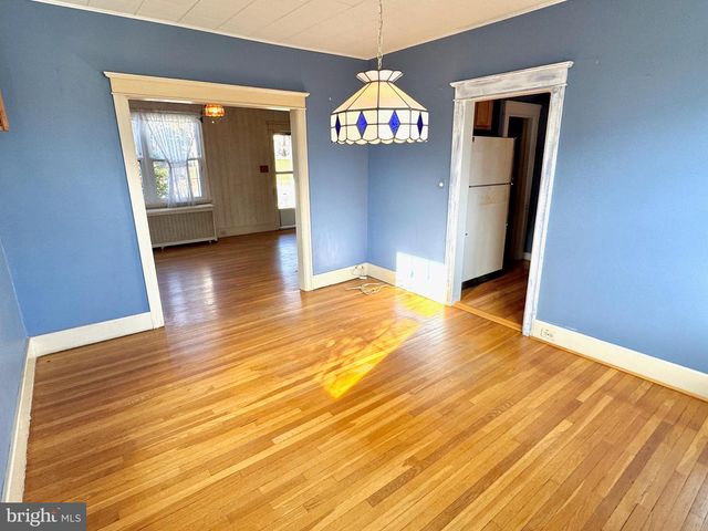 331 SUNSET RD, Reading, PA 19611