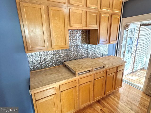 331 SUNSET RD, Reading, PA 19611