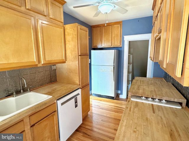 331 SUNSET RD, Reading, PA 19611