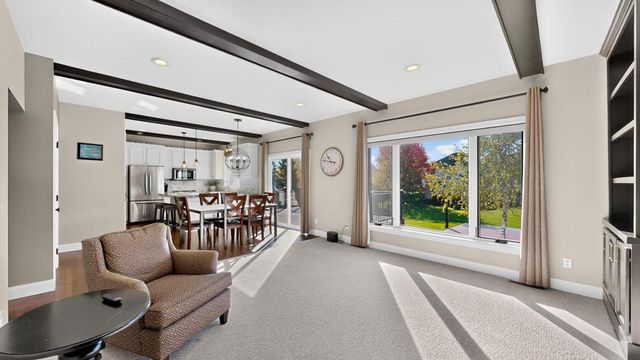8690 W 176th Street W, Lakeville, MN 55044