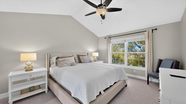 8690 W 176th Street W, Lakeville, MN 55044
