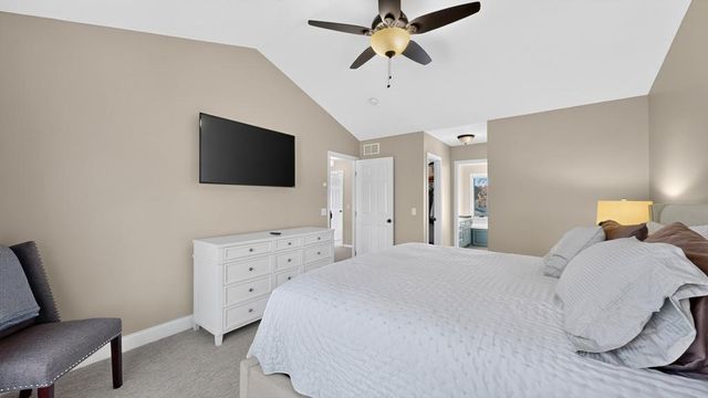 8690 W 176th Street W, Lakeville, MN 55044