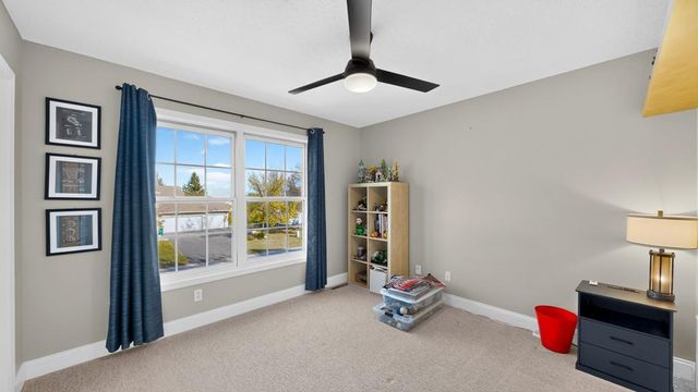 8690 W 176th Street W, Lakeville, MN 55044