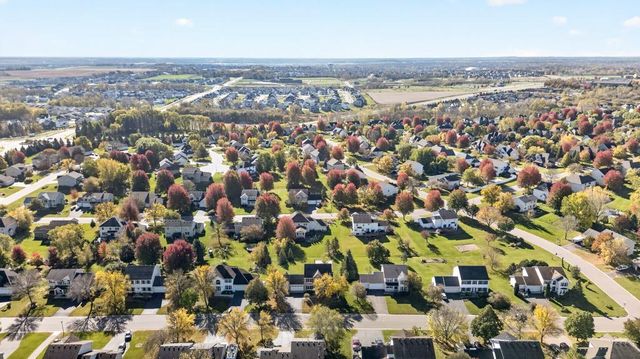 8690 W 176th Street W, Lakeville, MN 55044