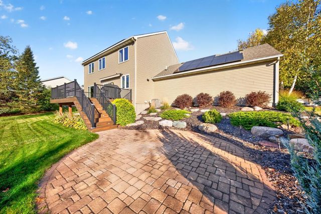 8690 W 176th Street W, Lakeville, MN 55044