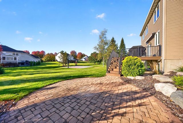 8690 W 176th Street W, Lakeville, MN 55044