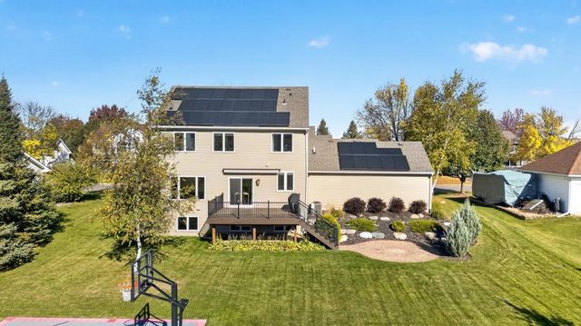 8690 W 176th Street W, Lakeville, MN 55044