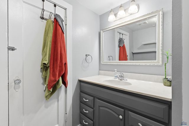 420 E WATERTOWN, Rapid City, SD 57701