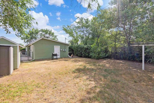 420 E WATERTOWN, Rapid City, SD 57701