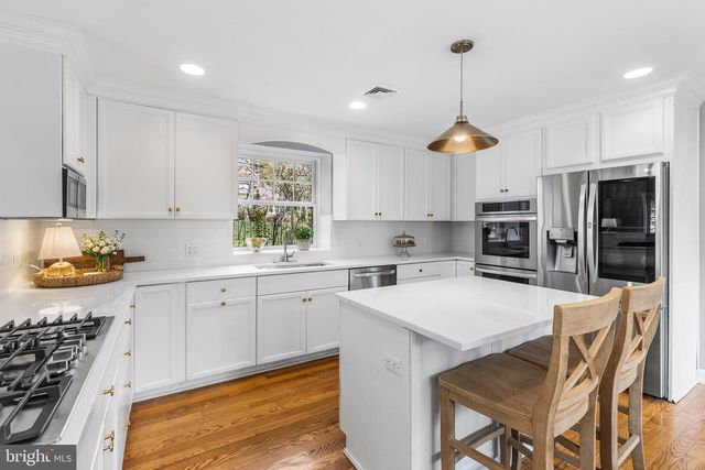 86 E PRINCETON RD, Bala Cynwyd, PA 19004