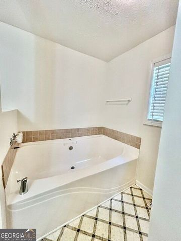 204 LaFayette Street, Barnesville, GA 30204