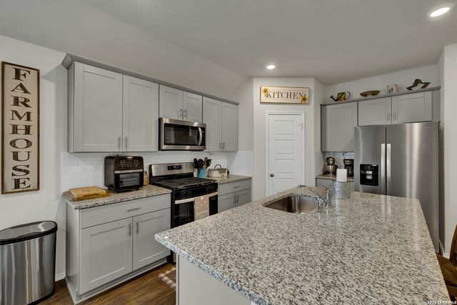 417 Deborah, New Braunfels, TX 78130