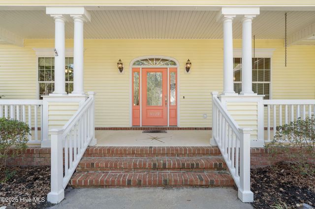 3929 Harmony Circle SE, Southport, NC 28461