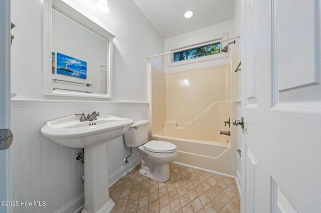 3929 Harmony Circle SE, Southport, NC 28461