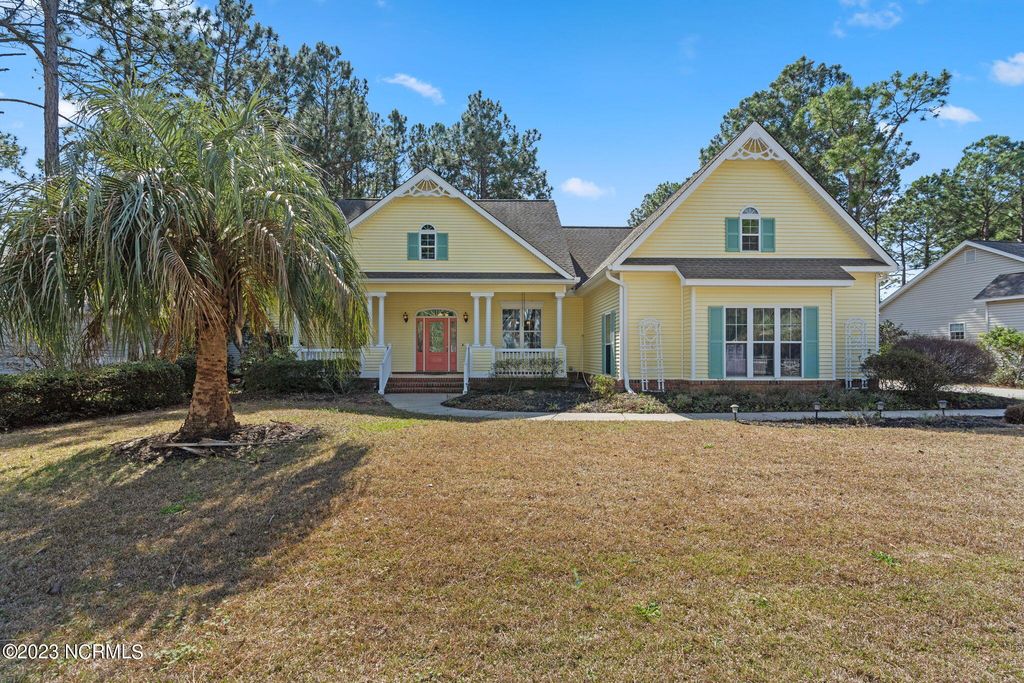 3929 Harmony Circle SE, Southport, NC 28461