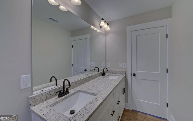 310 Park Place Drive LOT 3, Lavonia, GA 30553