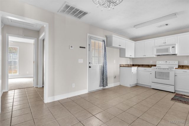 59 Ridgeview Drive, Millbrook, AL 36054