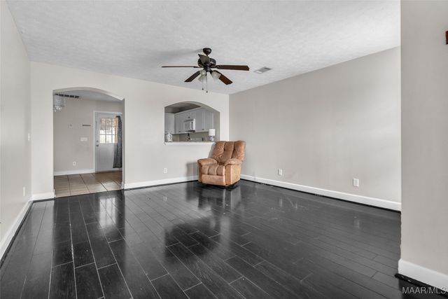 59 Ridgeview Drive, Millbrook, AL 36054