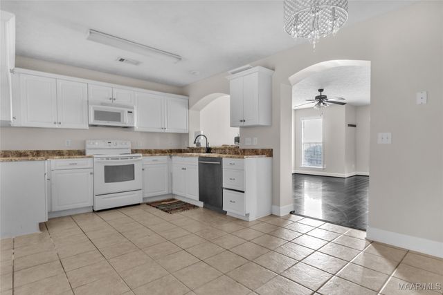 59 Ridgeview Drive, Millbrook, AL 36054