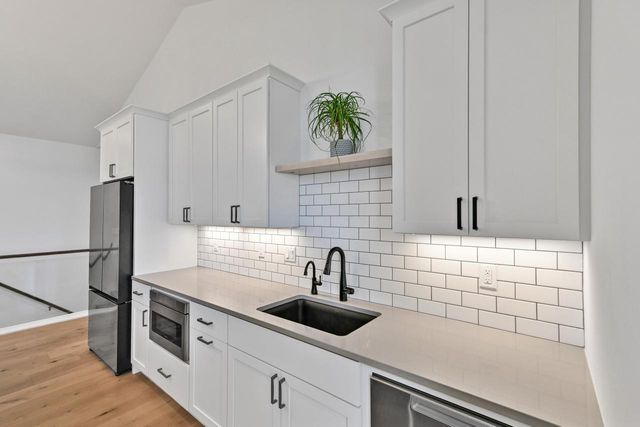 13145 Kittridge COURT, Brookfield, WI 53005