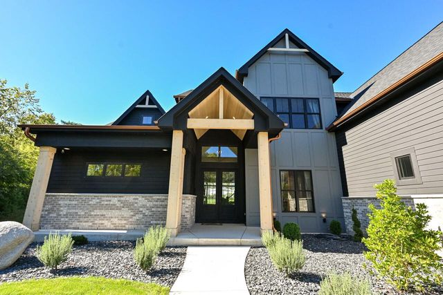 13145 Kittridge COURT, Brookfield, WI 53005