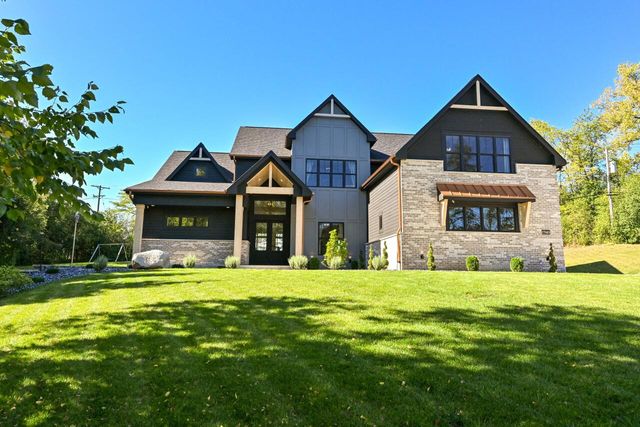 13145 Kittridge COURT, Brookfield, WI 53005