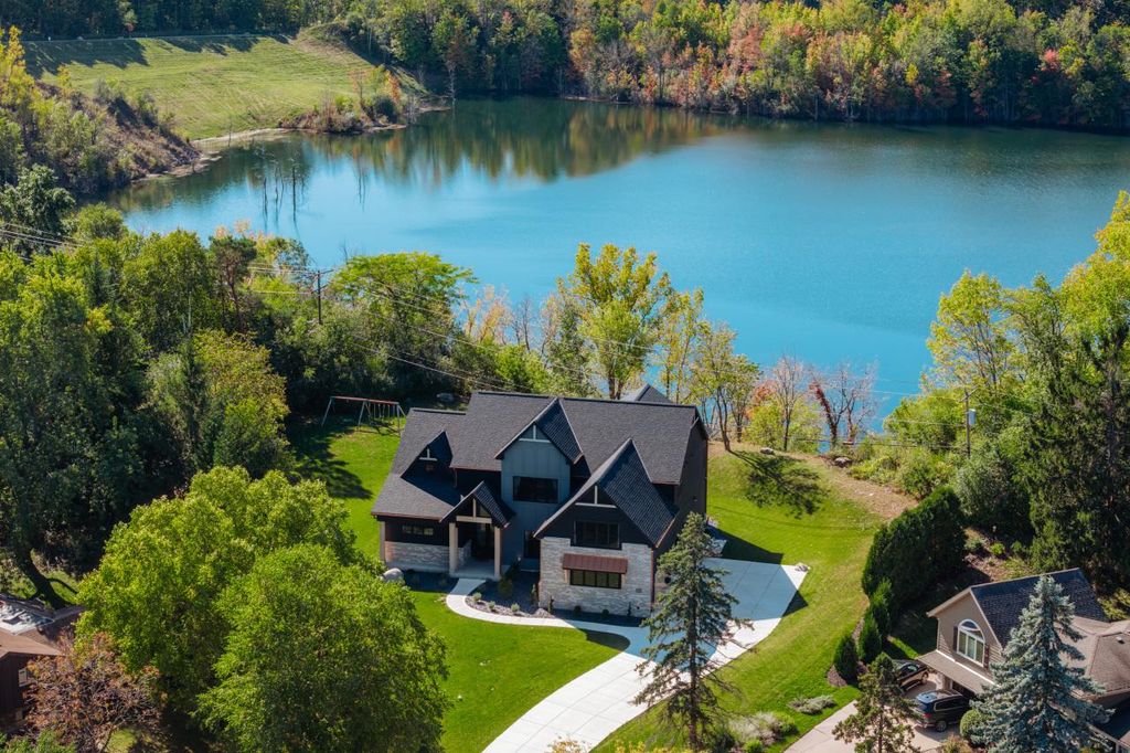 13145 Kittridge COURT, Brookfield, WI 53005