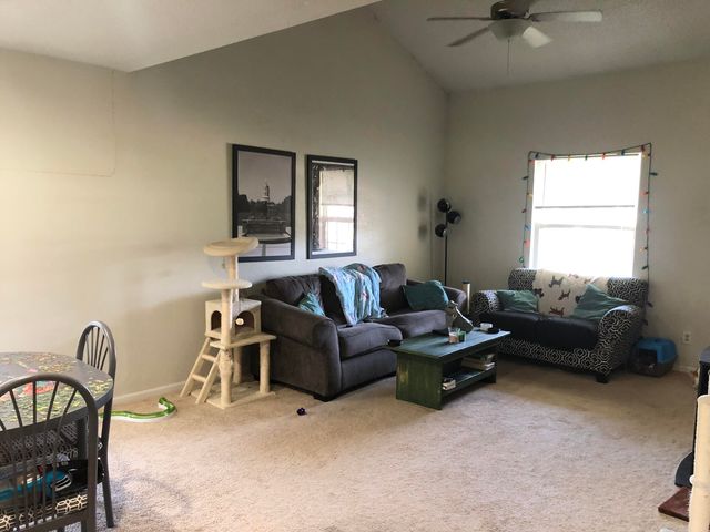 1703 STEAMBOAT LN, Columbia, MO 65201