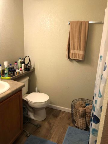 1703 STEAMBOAT LN, Columbia, MO 65201