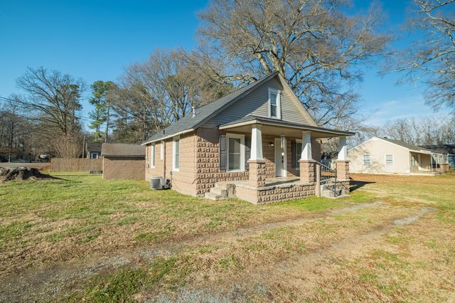 1609 E Lincoln St, Tullahoma, TN 37388