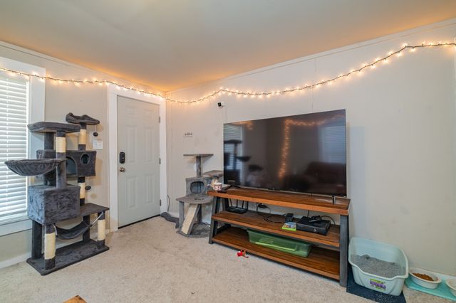 1609 E Lincoln St, Tullahoma, TN 37388