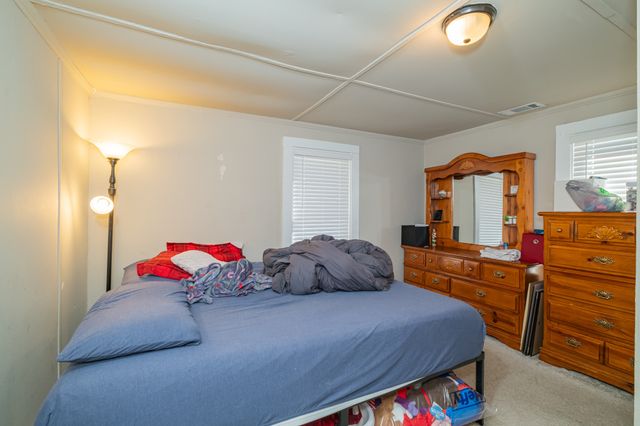 1609 E Lincoln St, Tullahoma, TN 37388