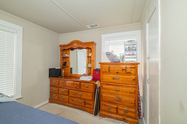 1609 E Lincoln St, Tullahoma, TN 37388