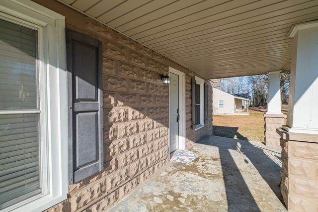 1609 E Lincoln St, Tullahoma, TN 37388