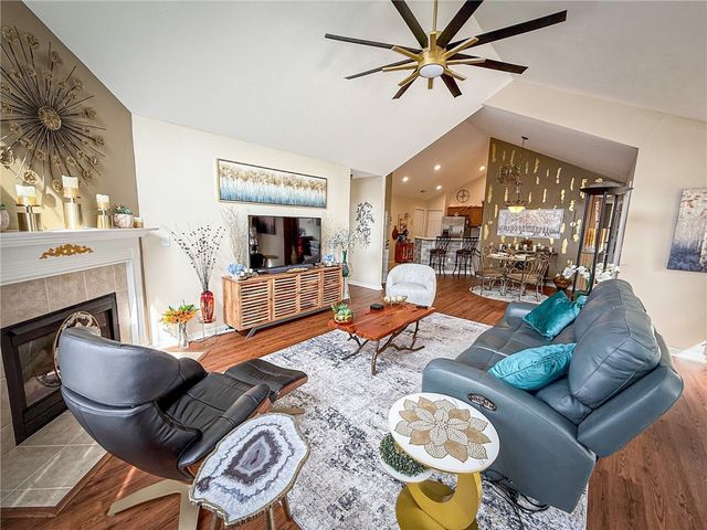 3053 Kensington Ct, Connoquenessing Twp, PA 16053