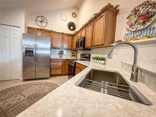 3053 Kensington Ct, Connoquenessing Twp, PA 16053