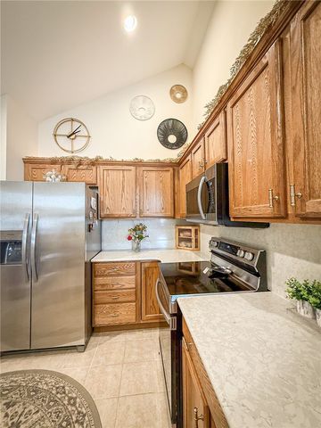 3053 Kensington Ct, Connoquenessing Twp, PA 16053