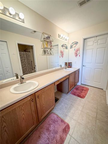 3053 Kensington Ct, Connoquenessing Twp, PA 16053