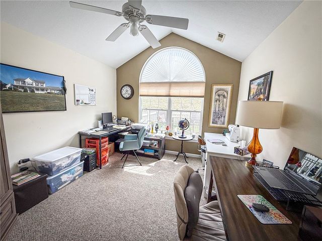 3053 Kensington Ct, Connoquenessing Twp, PA 16053