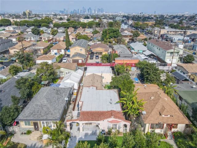 1267 E 56th Street, Los Angeles, CA 90011