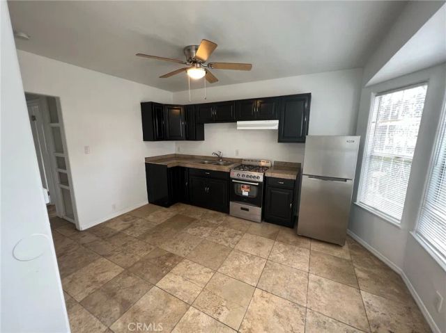 1267 E 56th Street, Los Angeles, CA 90011