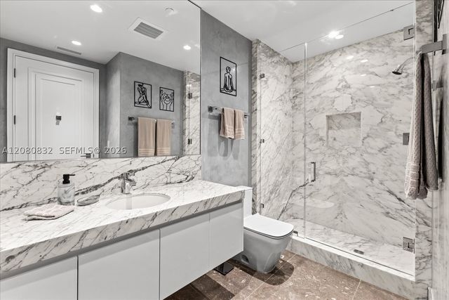 17901 Collins Ave 2802, Sunny Isles Beach, FL 33160
