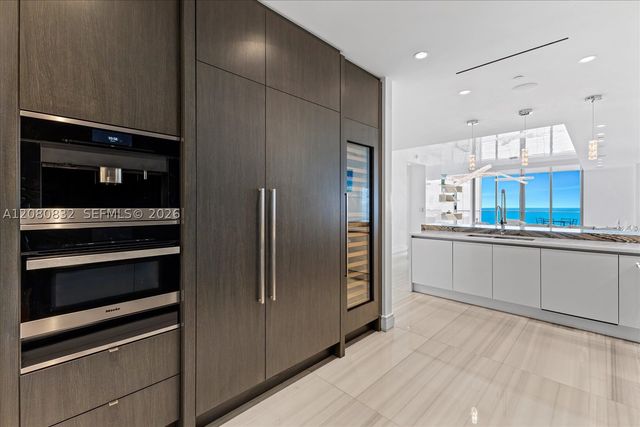17901 Collins Ave 2802, Sunny Isles Beach, FL 33160
