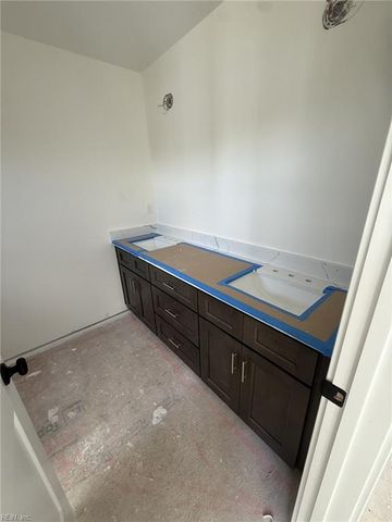 1076 Mesa LOOP, Chesapeake, VA 23320