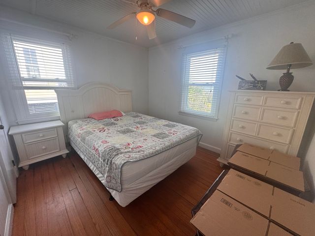 1904 Palmetto Boulevard, Edisto Island, SC 29438