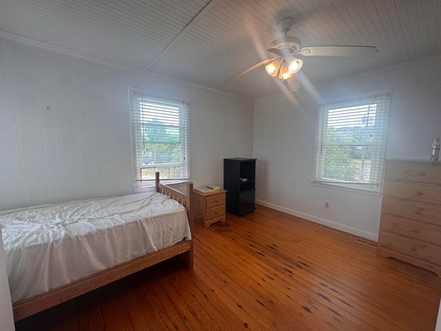 1904 Palmetto Boulevard, Edisto Island, SC 29438