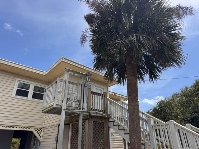 1904 Palmetto Boulevard, Edisto Island, SC 29438